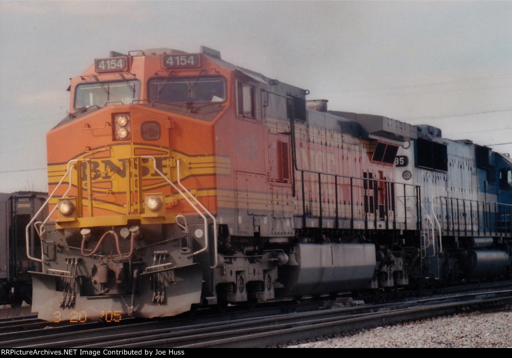 BNSF 4154 East